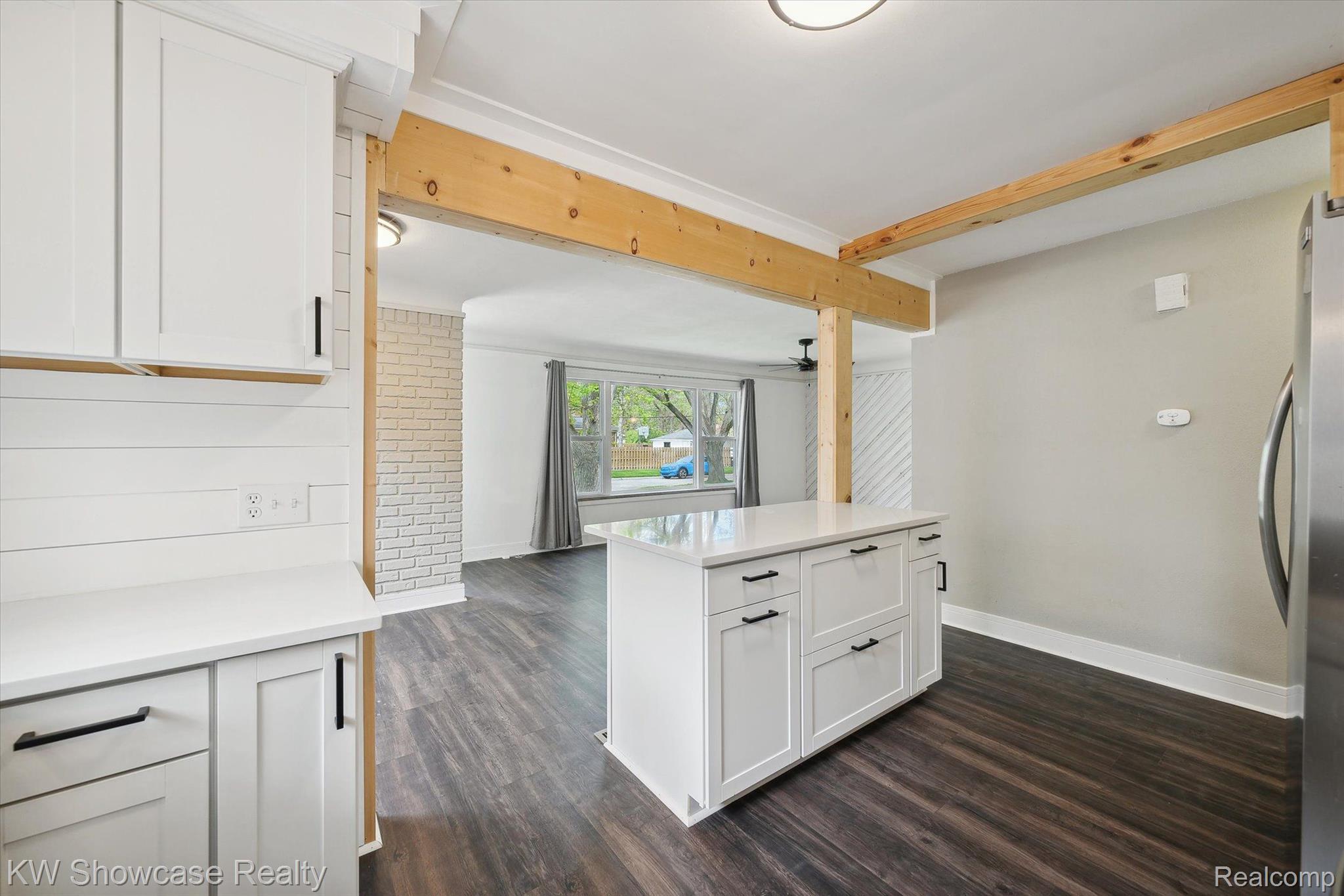 24658 ROANOKE Avenue