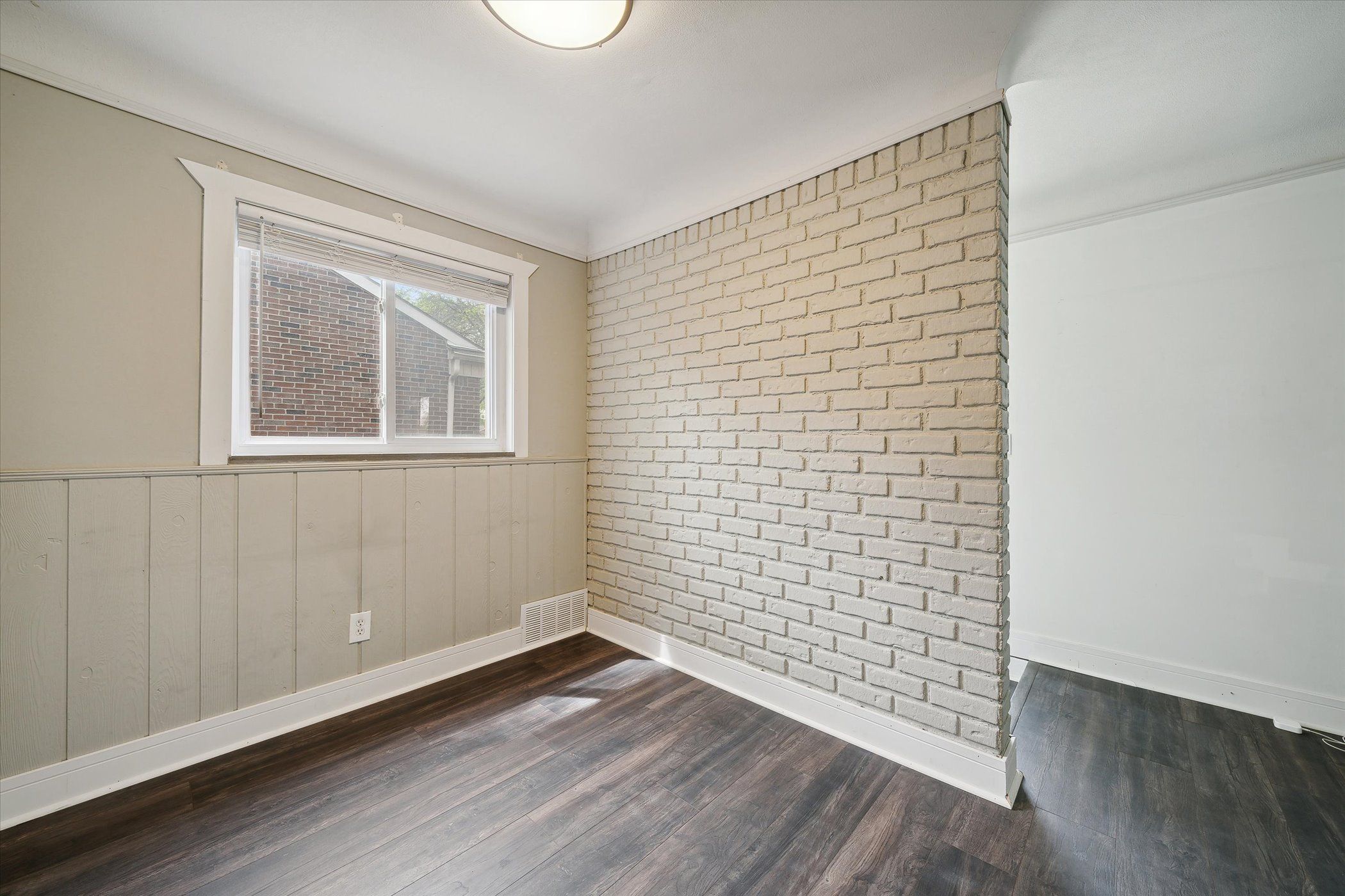 24658 ROANOKE Avenue