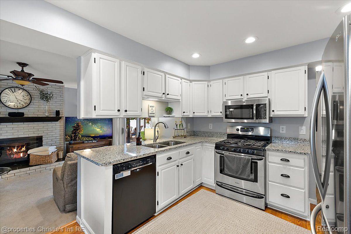 41293 IRONWOOD Drive
