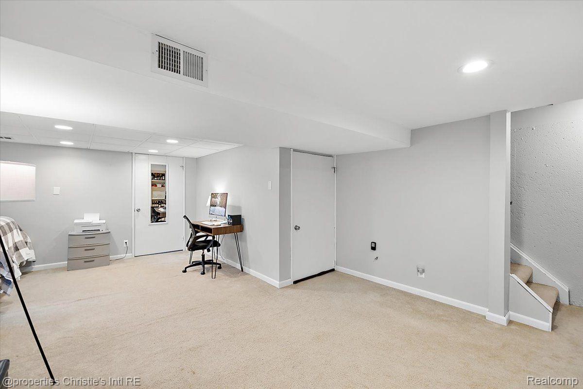 41293 IRONWOOD Drive