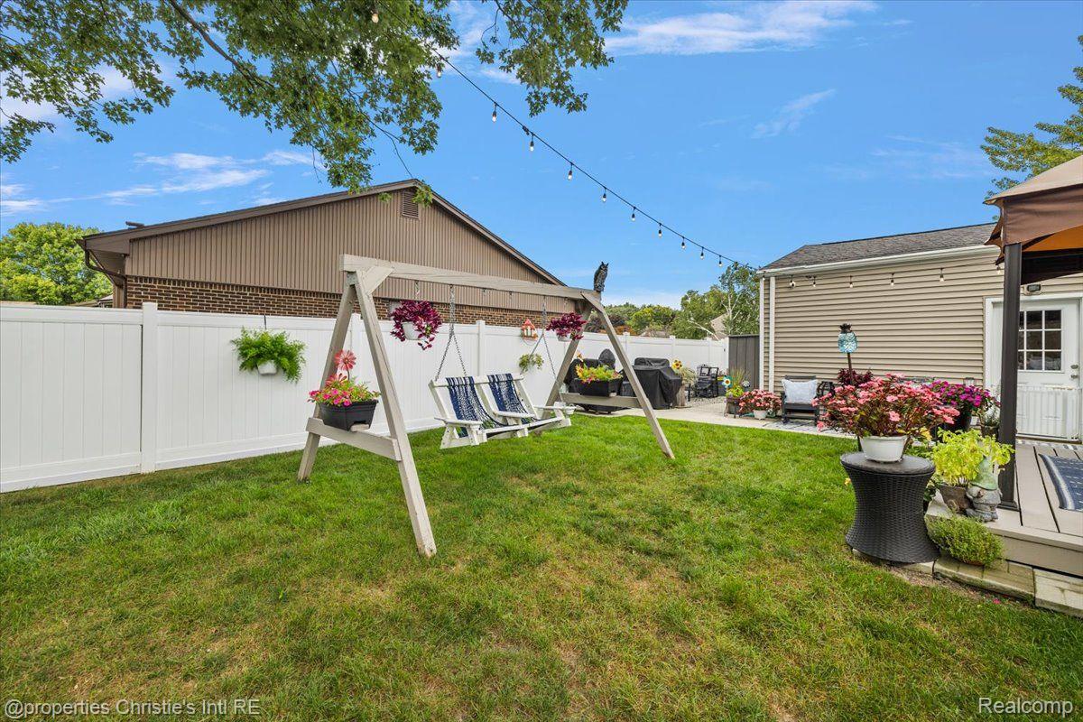 41293 IRONWOOD Drive