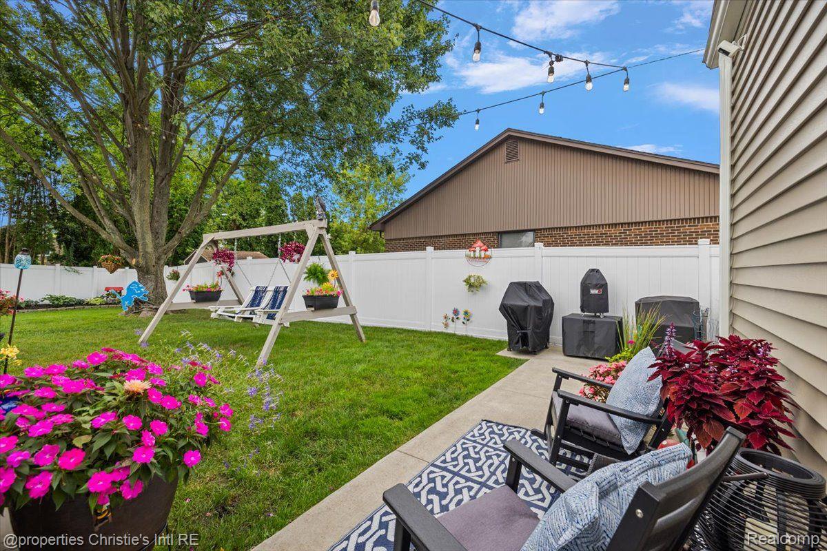 41293 IRONWOOD Drive