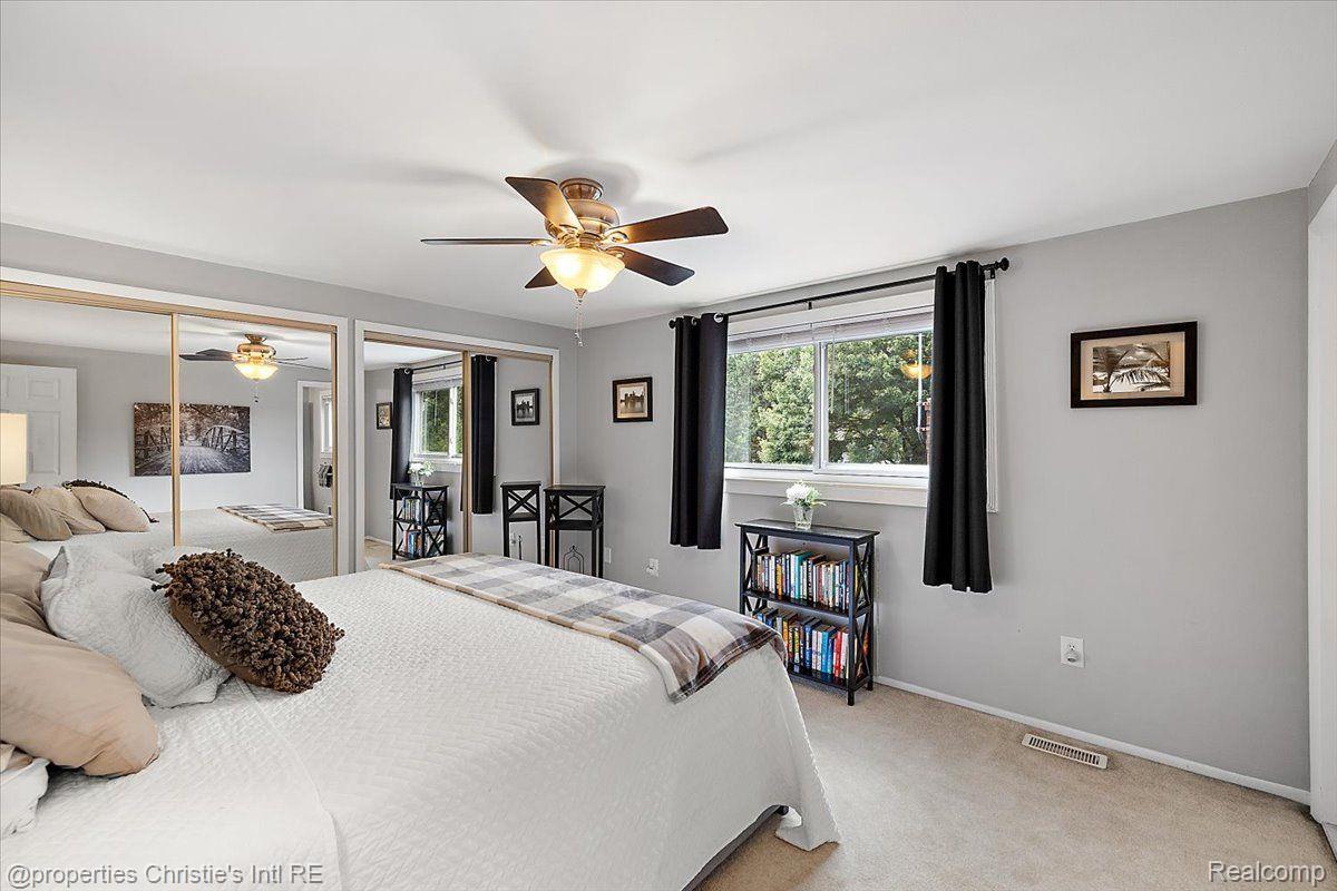 41293 IRONWOOD Drive