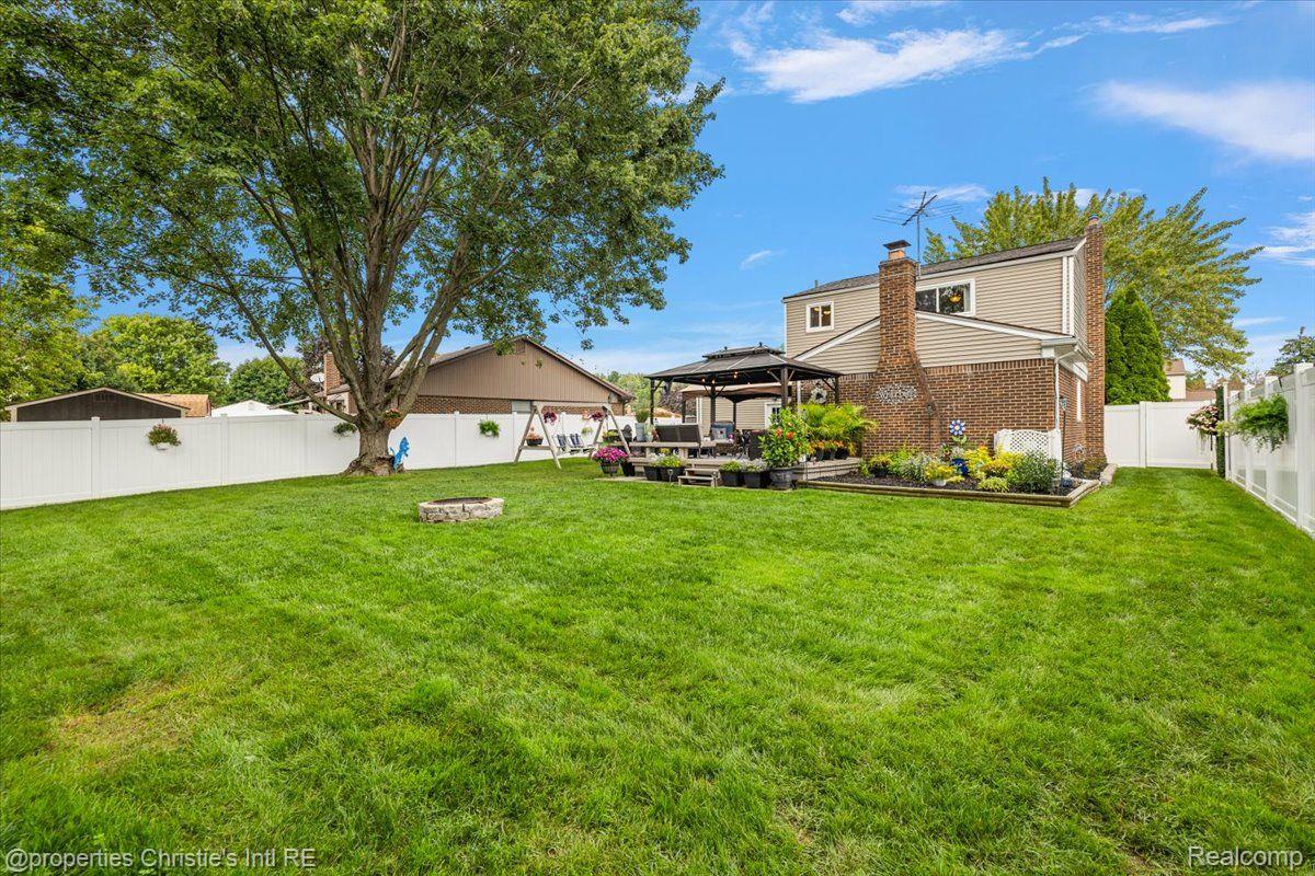 41293 IRONWOOD Drive