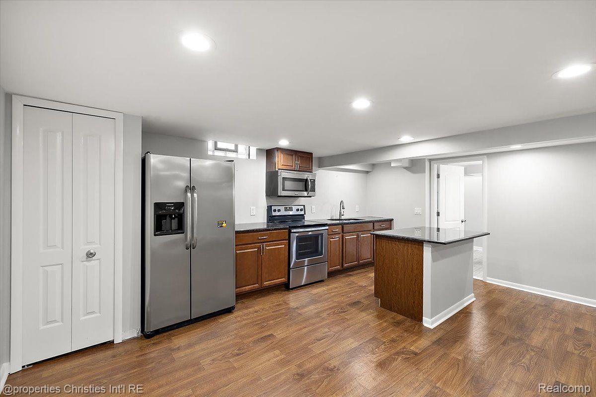 3360 Wolverine Drive