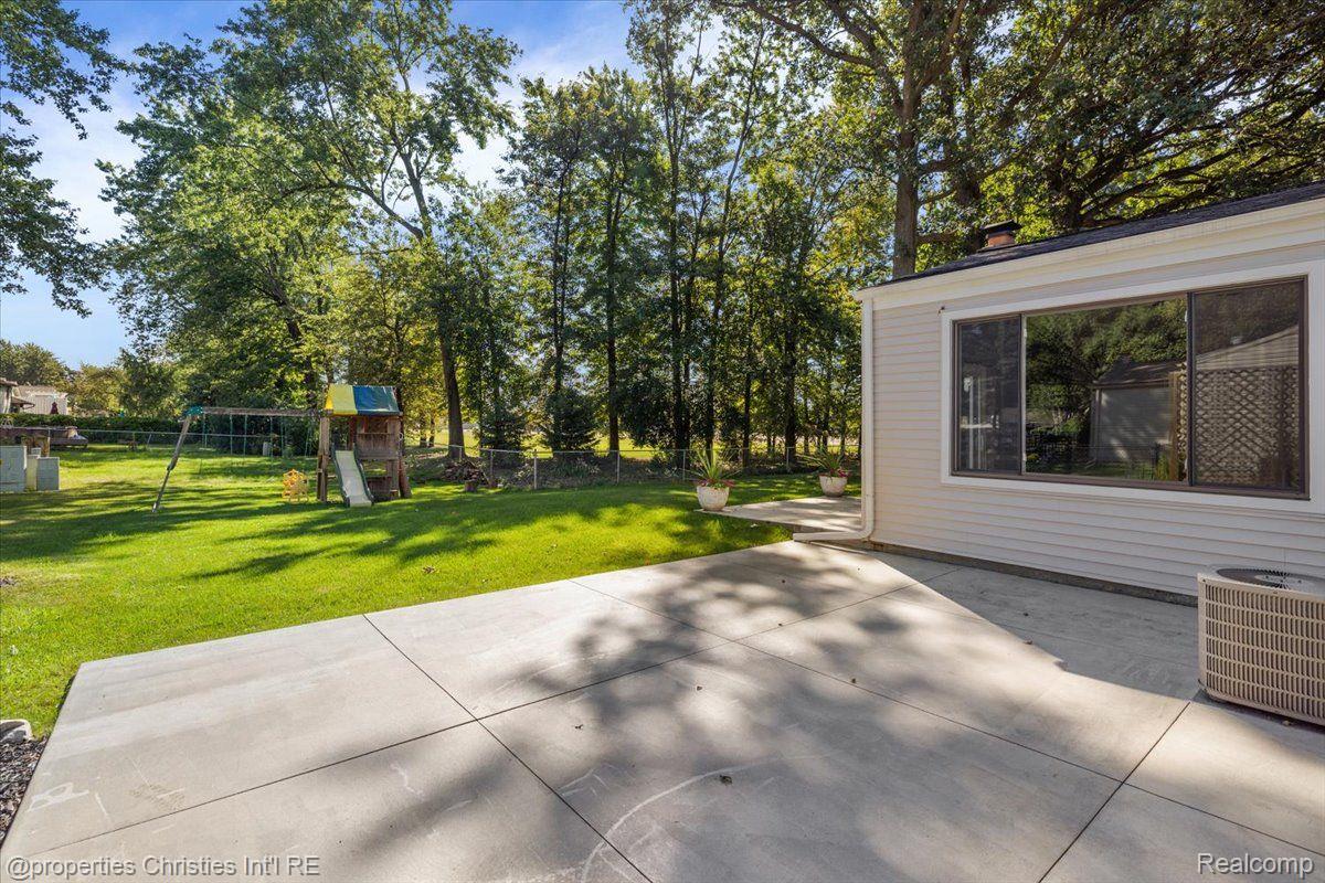 3360 Wolverine Drive