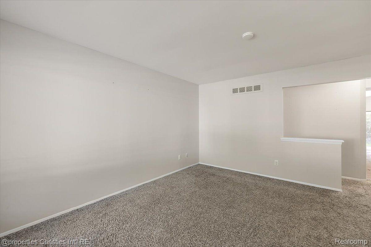 3360 Wolverine Drive