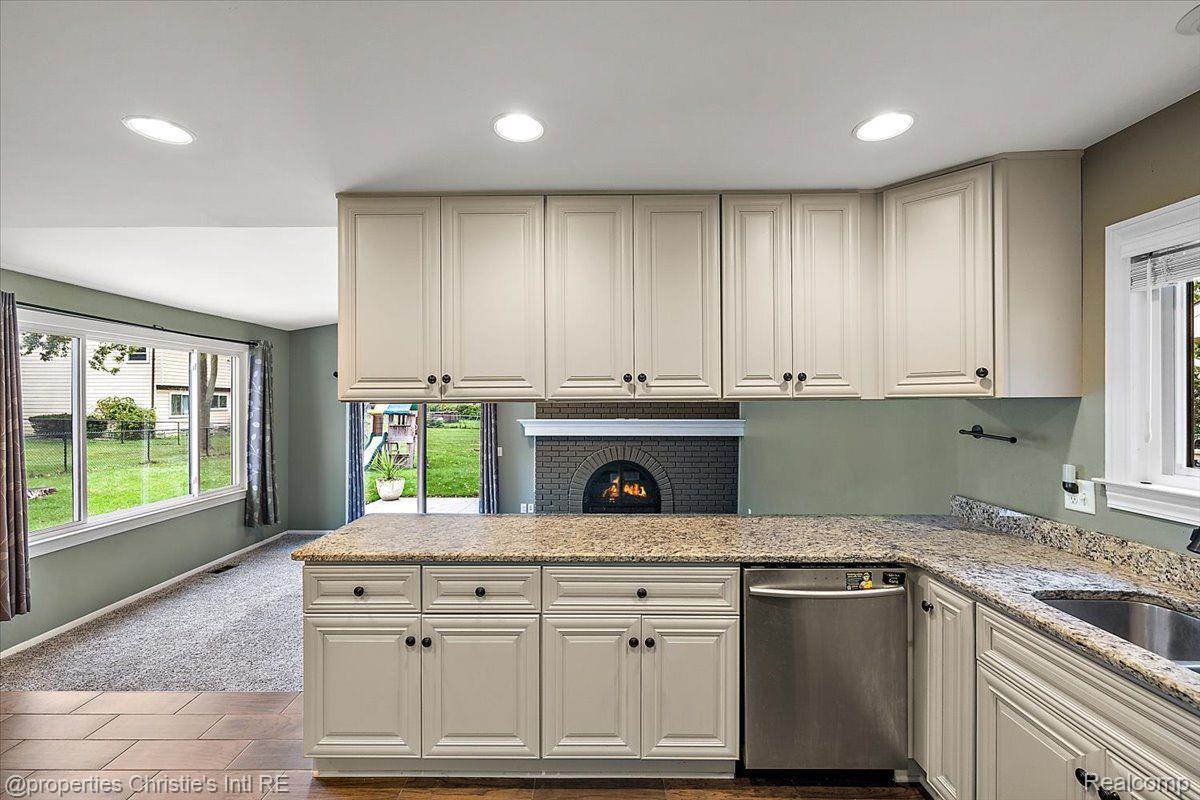 3360 WOLVERINE Drive