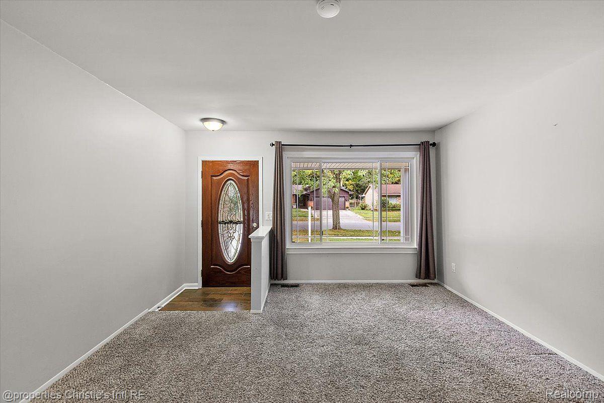 3360 WOLVERINE Drive