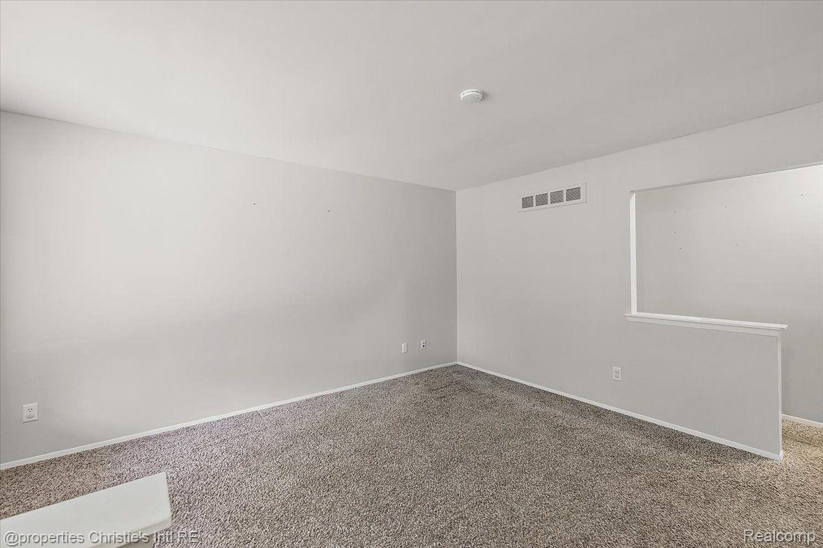 3360 WOLVERINE Drive