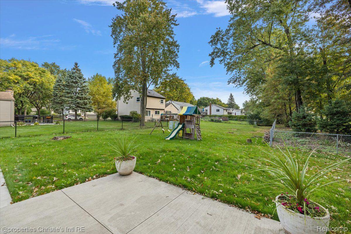 3360 WOLVERINE Drive