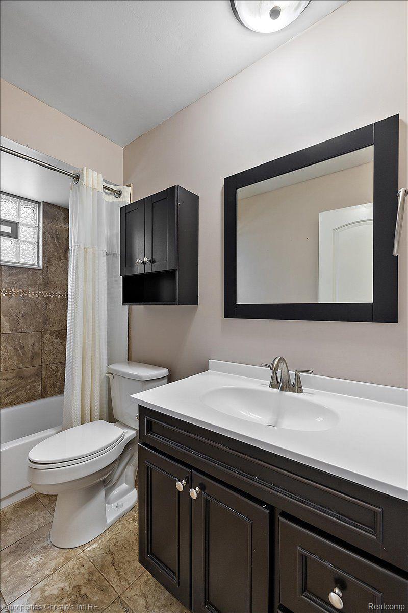 3360 WOLVERINE Drive