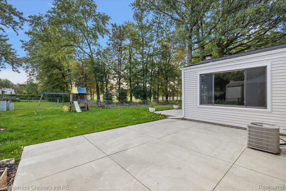 3360 WOLVERINE Drive