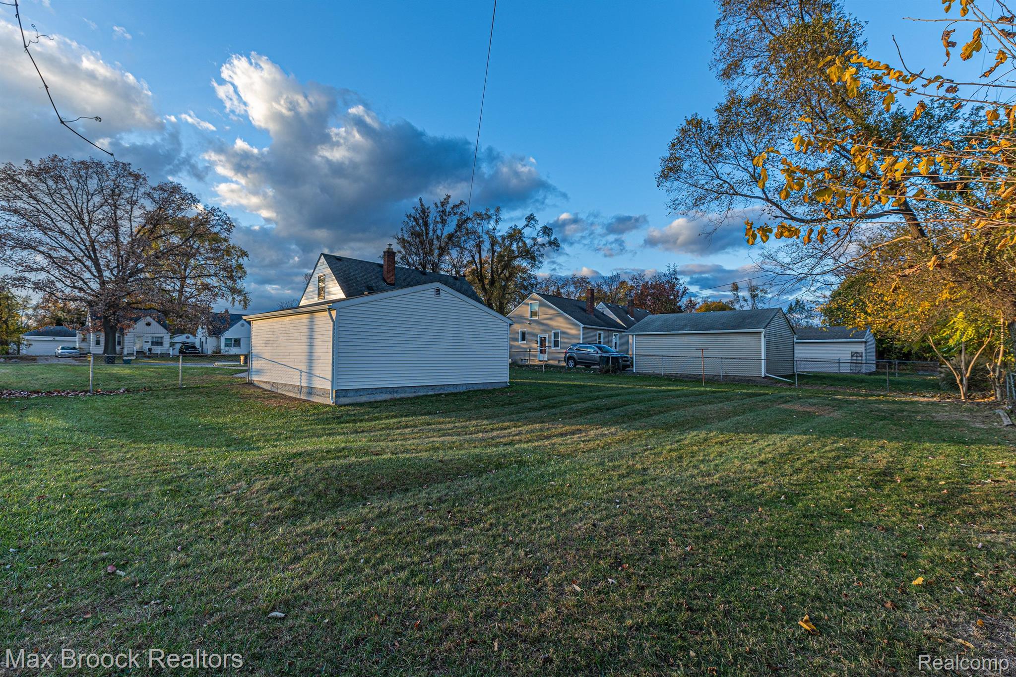 23050 RENSSELAER Street