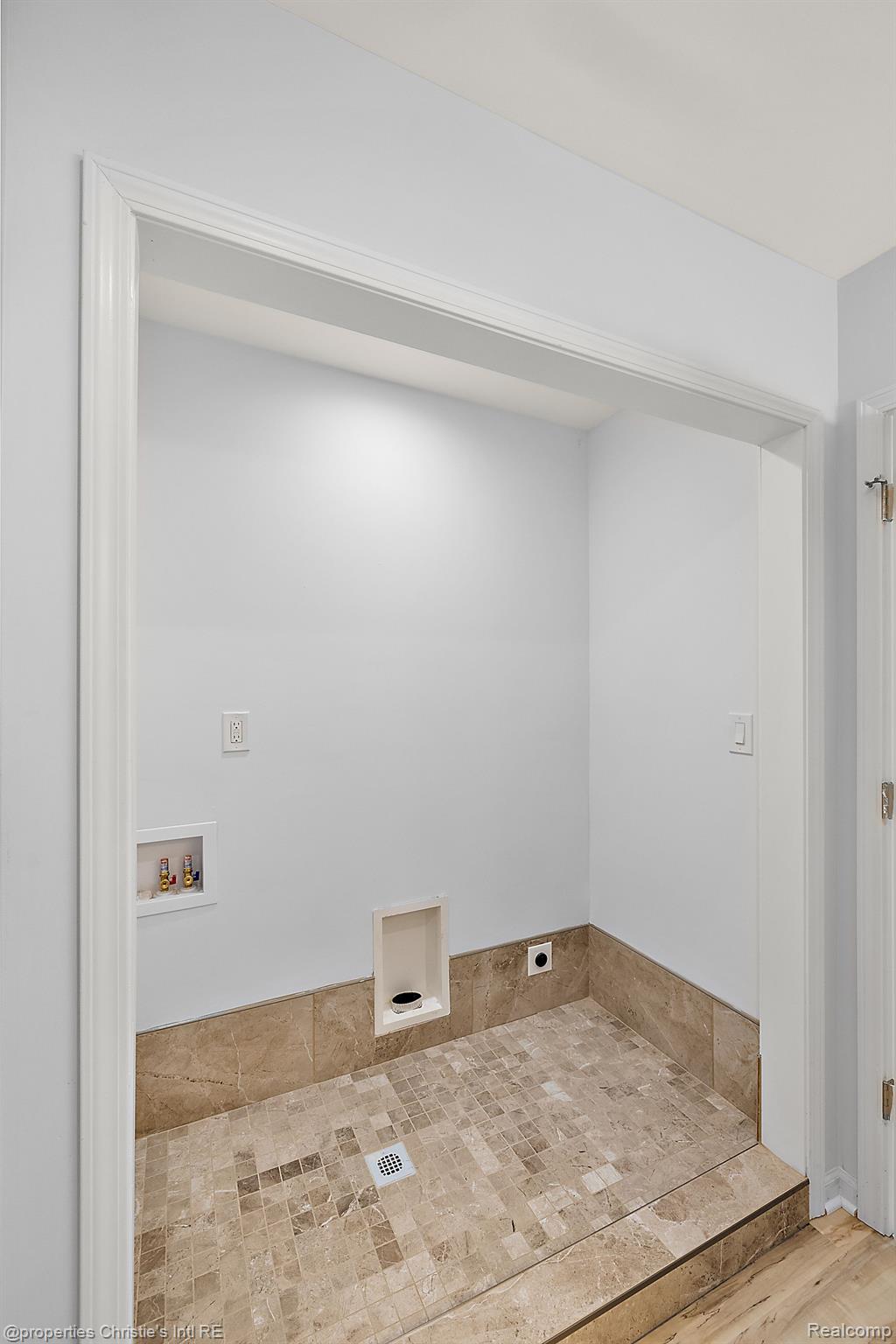 22352 SAINT GERTRUDE Street