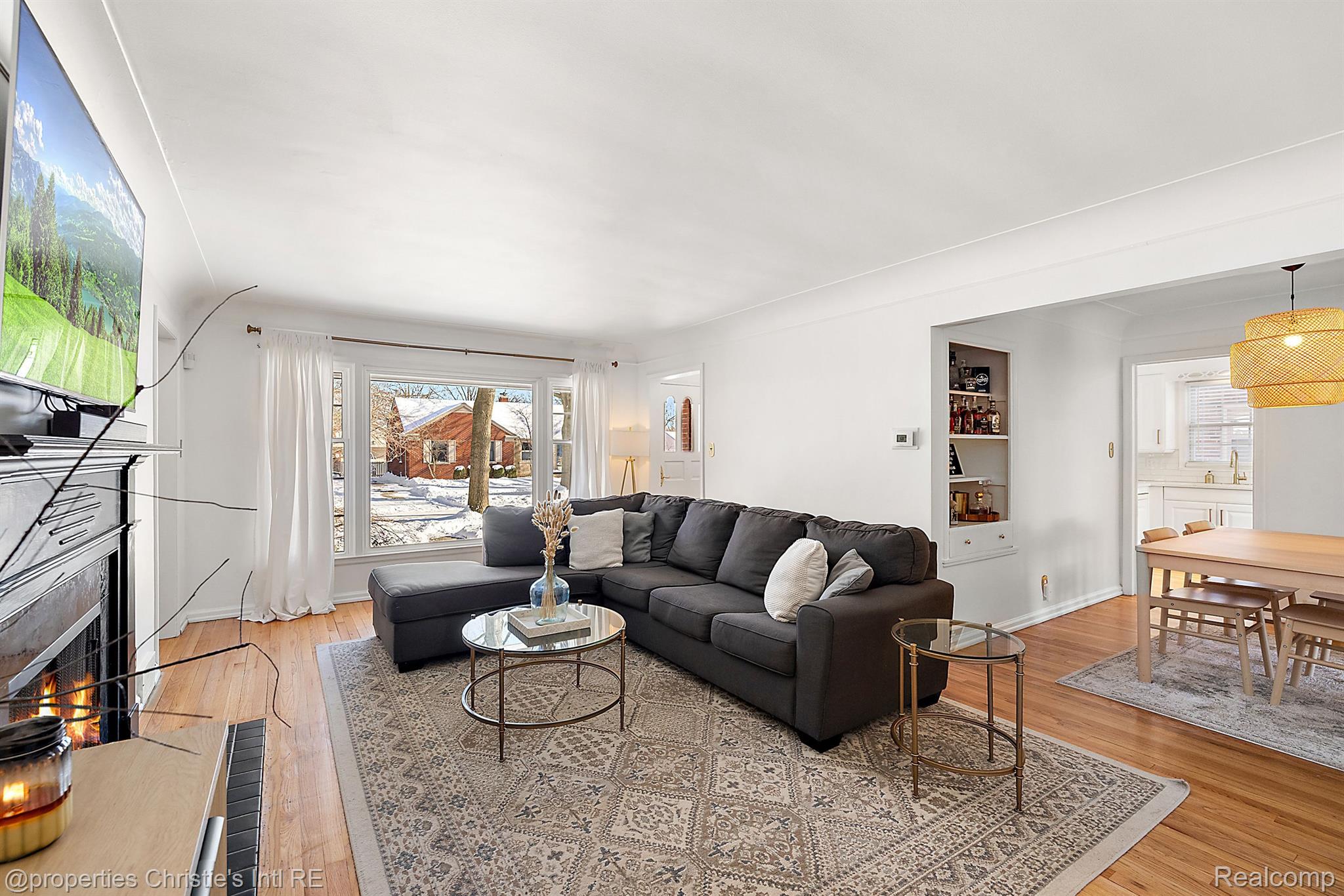 459 BOURNEMOUTH Circle