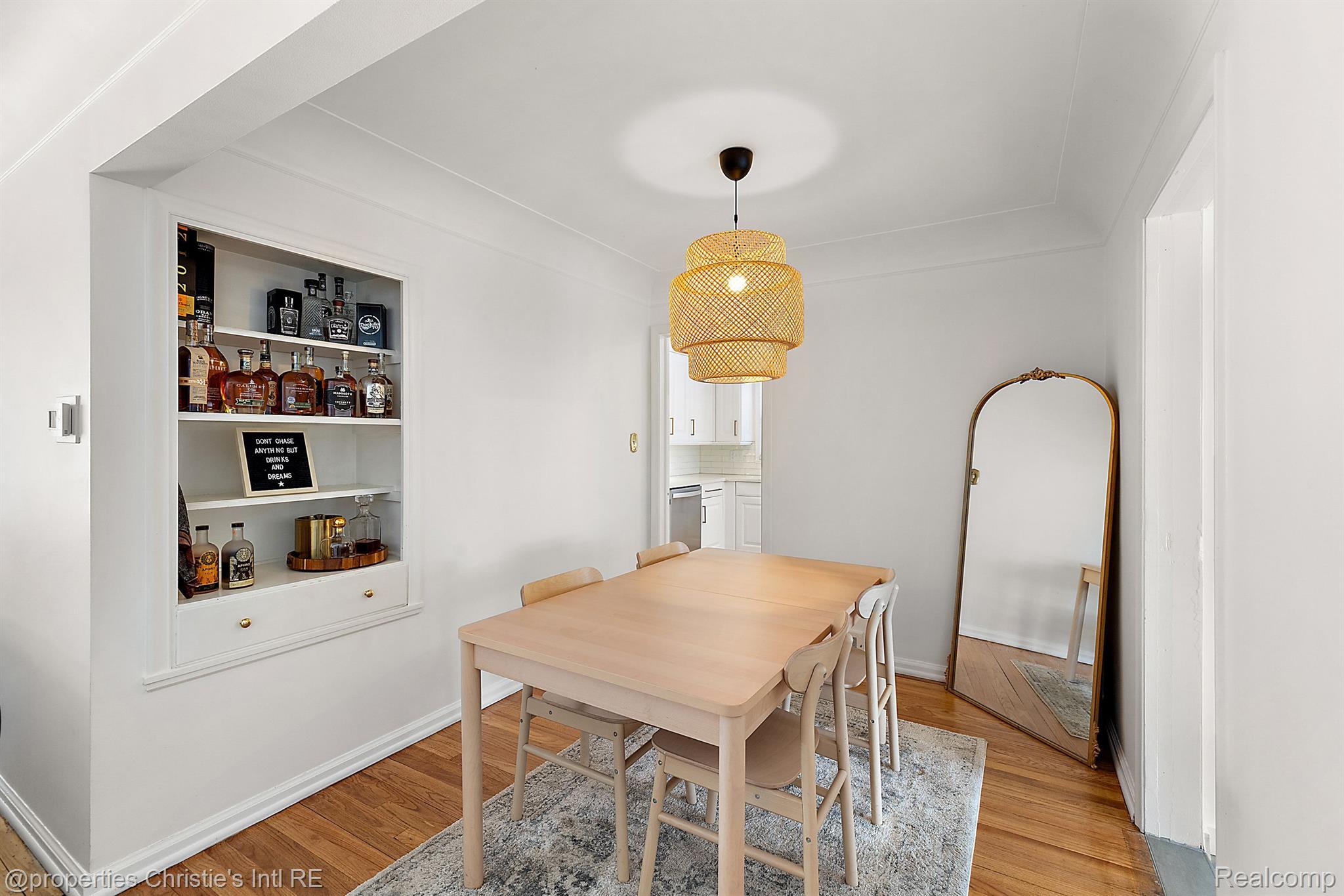 459 BOURNEMOUTH Circle