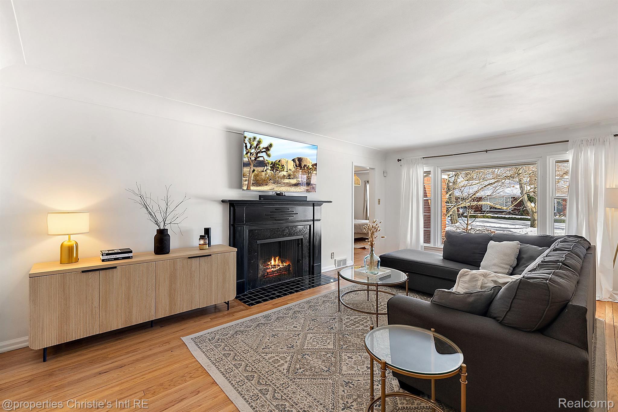 459 BOURNEMOUTH Circle