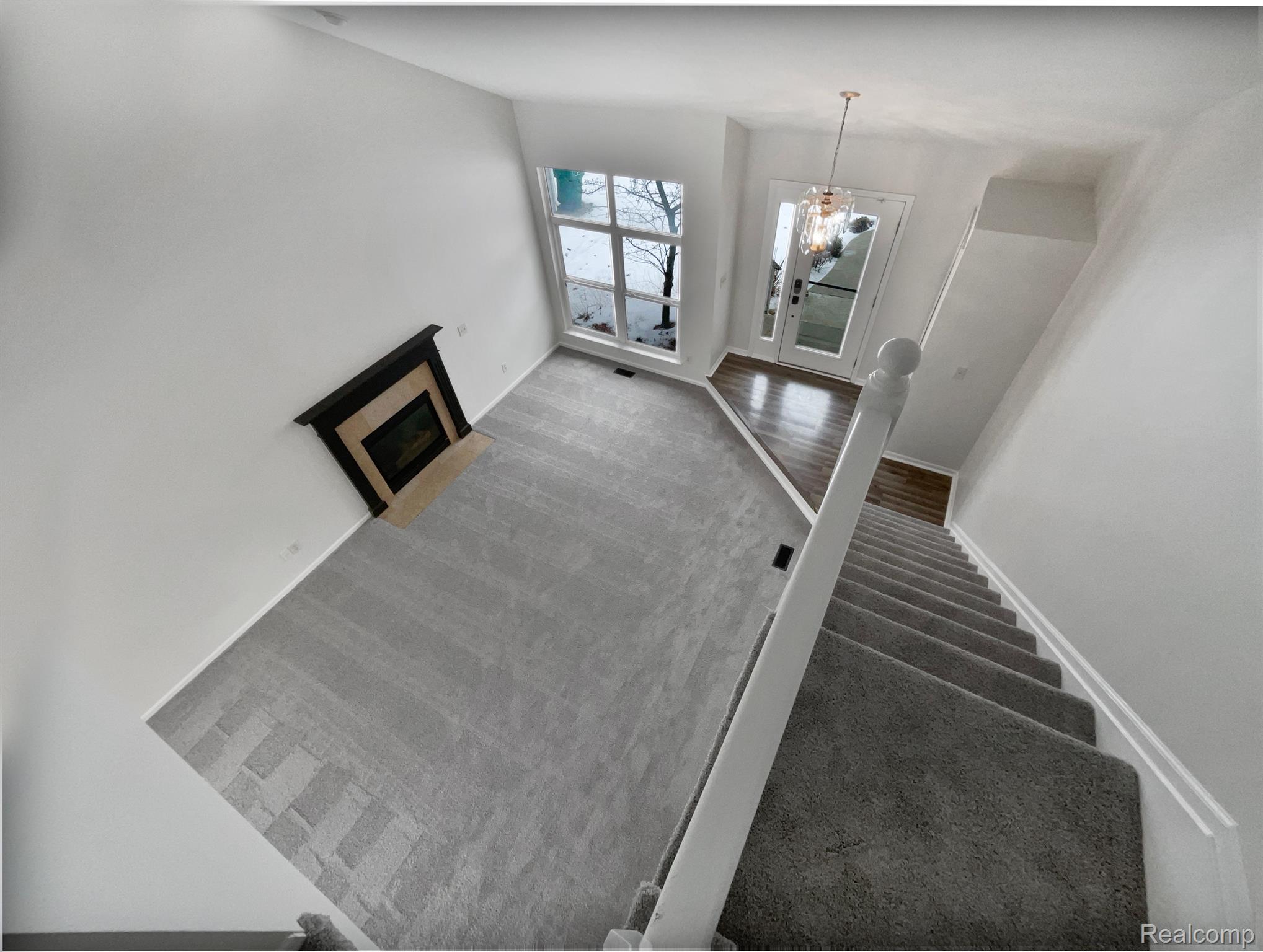 307 ALPEANA Street