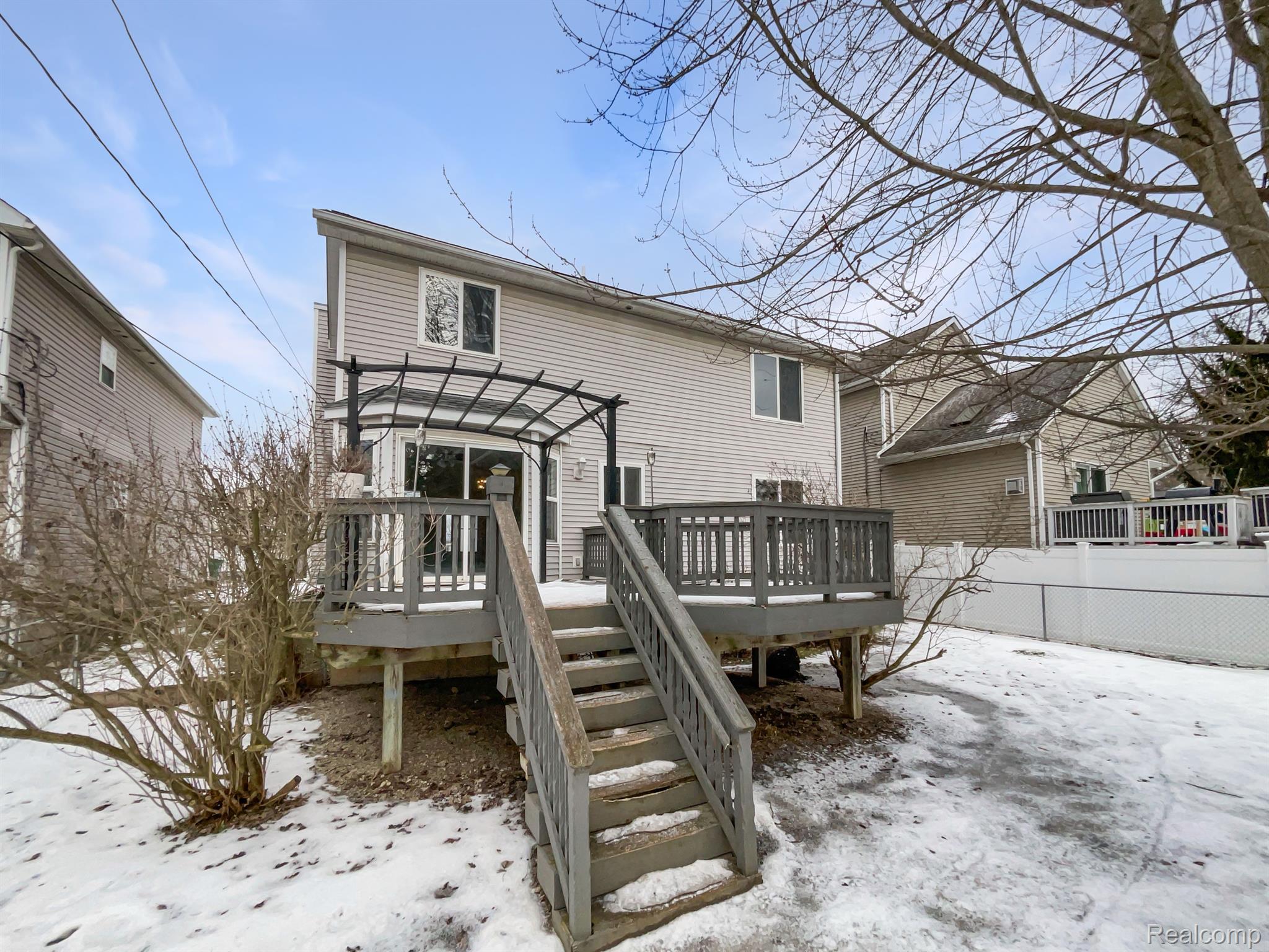 307 ALPEANA Street