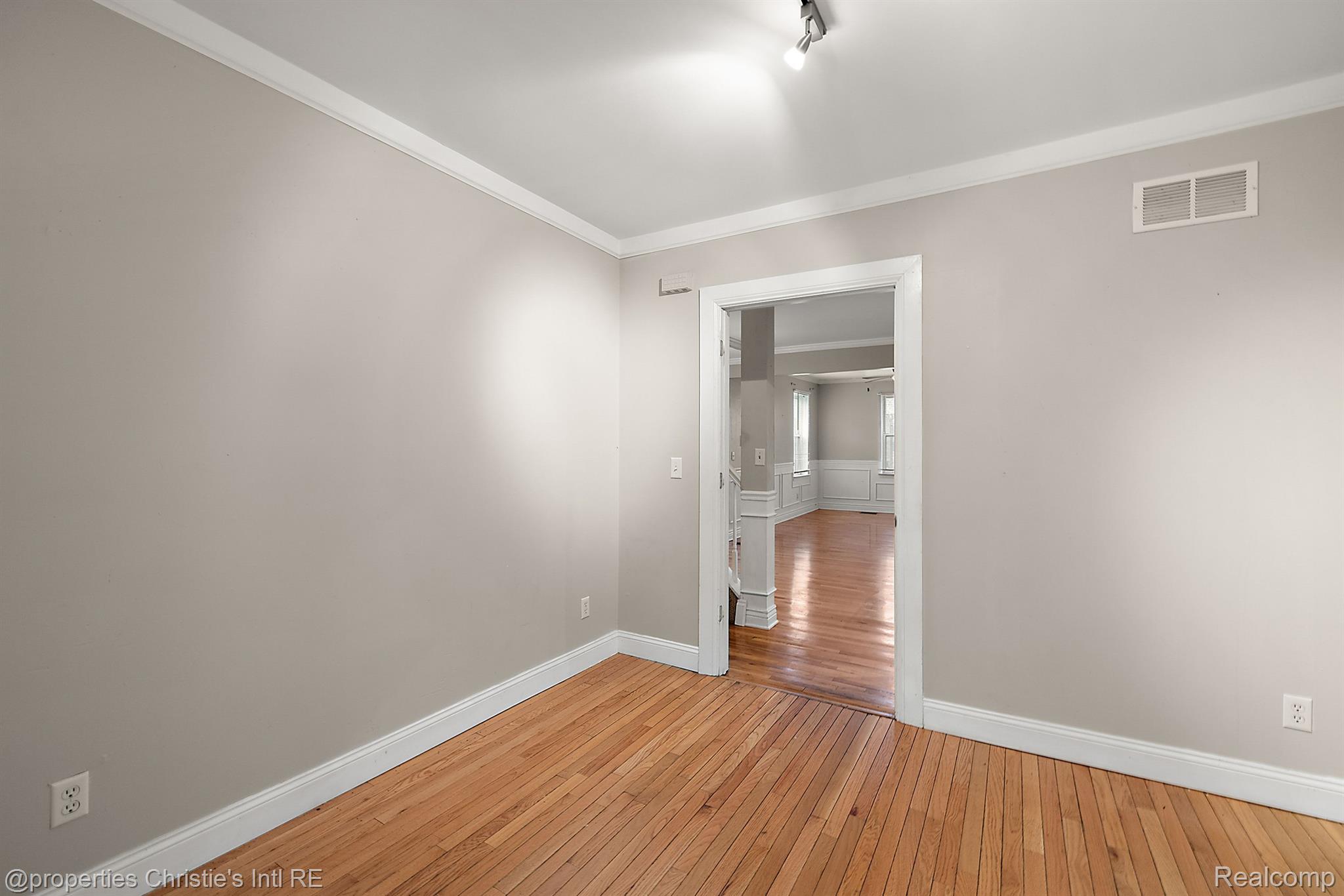 12 MADISON Avenue