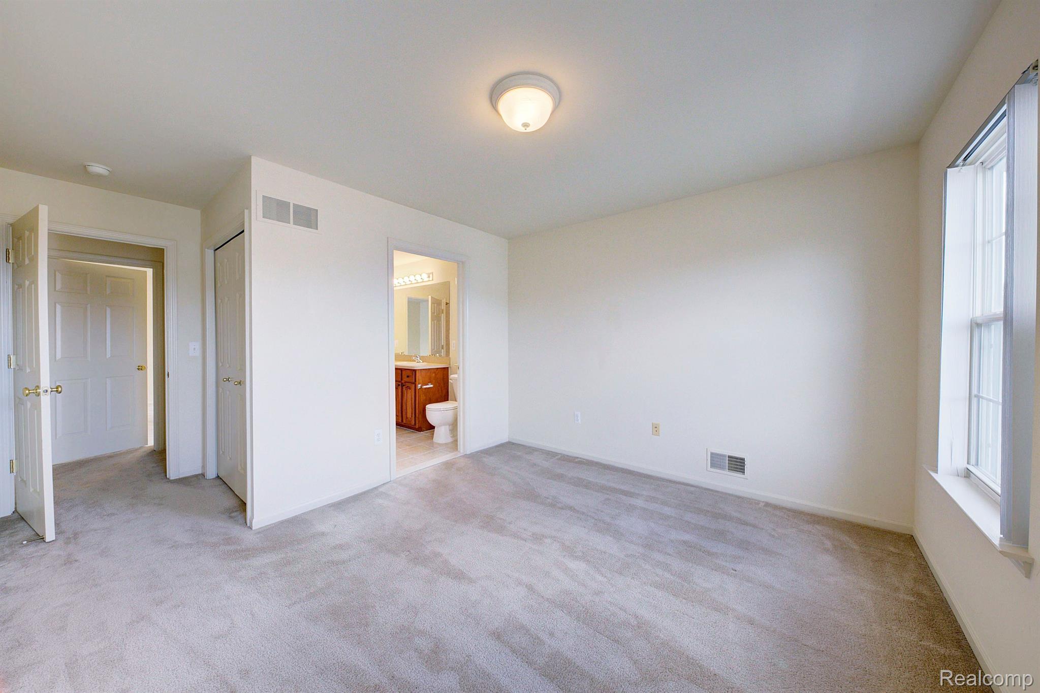 42551 Whitman Way