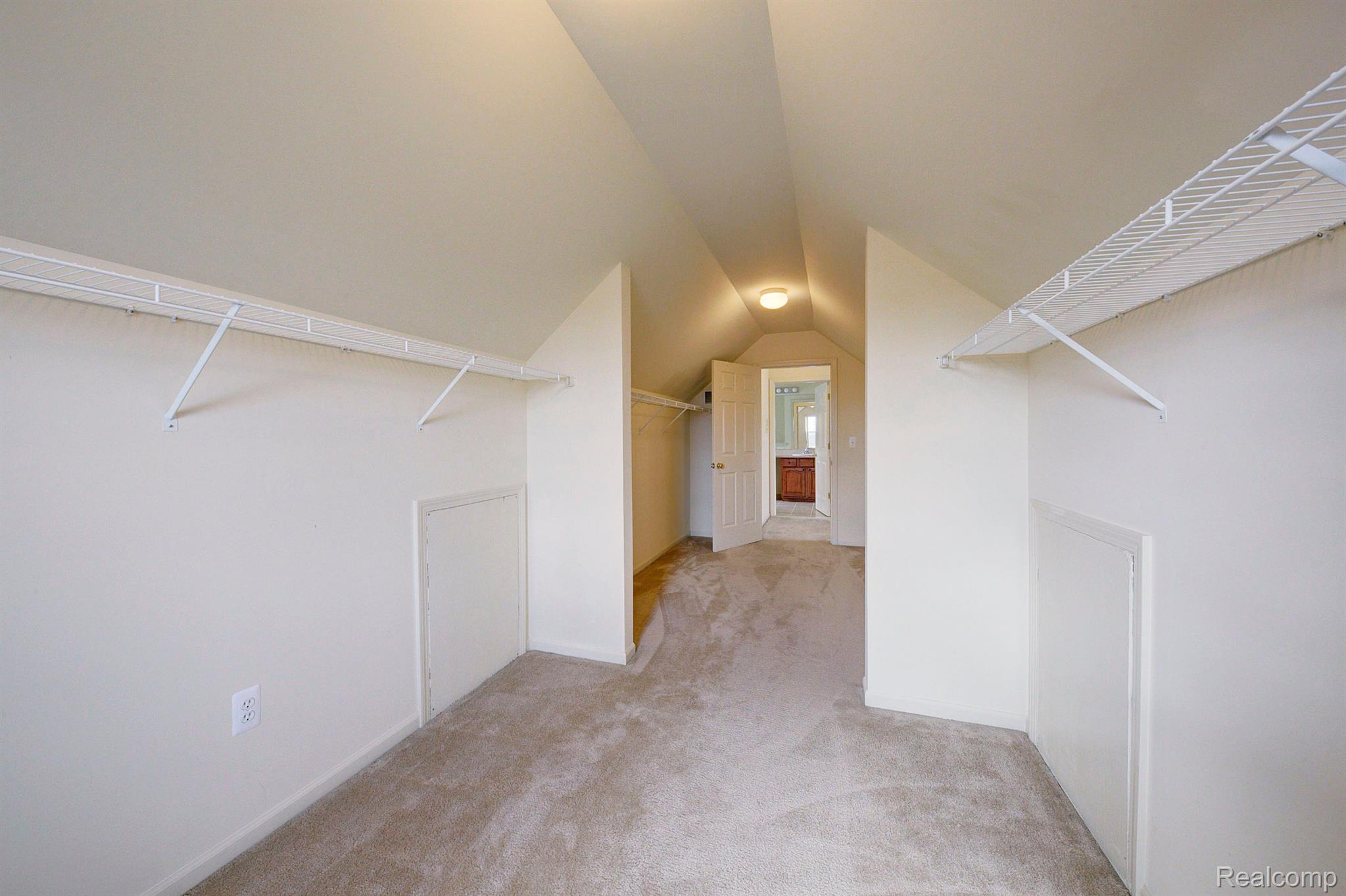42551 Whitman Way
