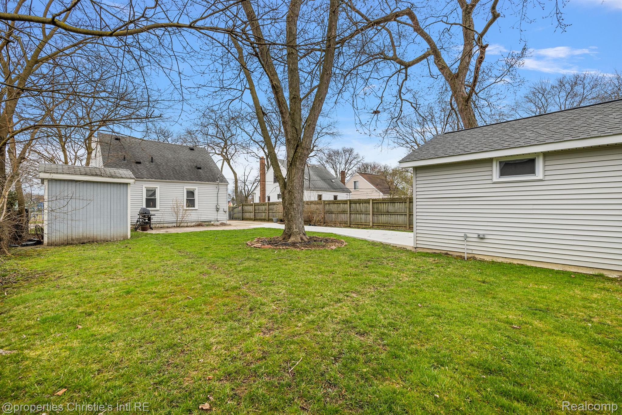 3047 CUMMINGS Avenue
