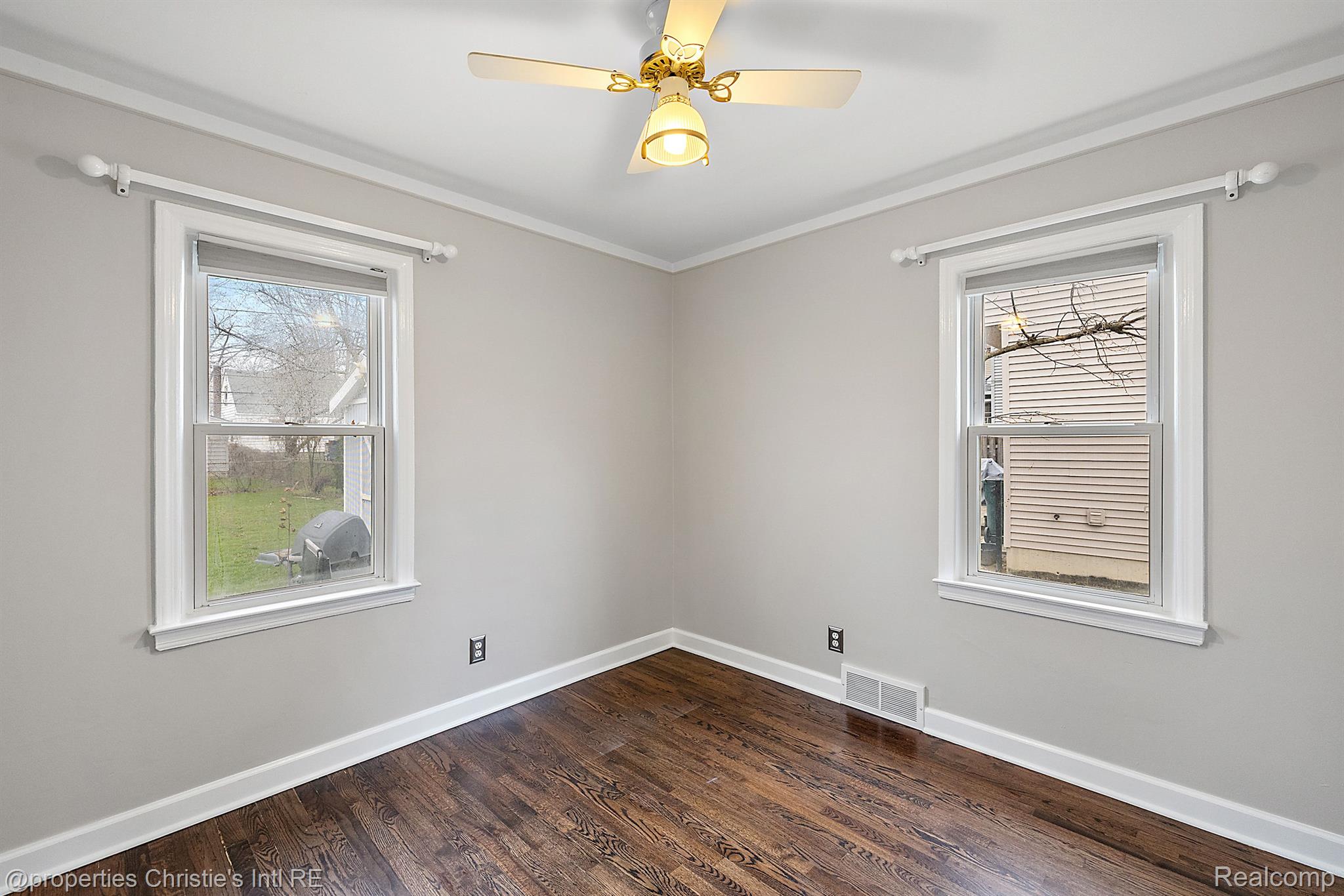 3047 CUMMINGS Avenue
