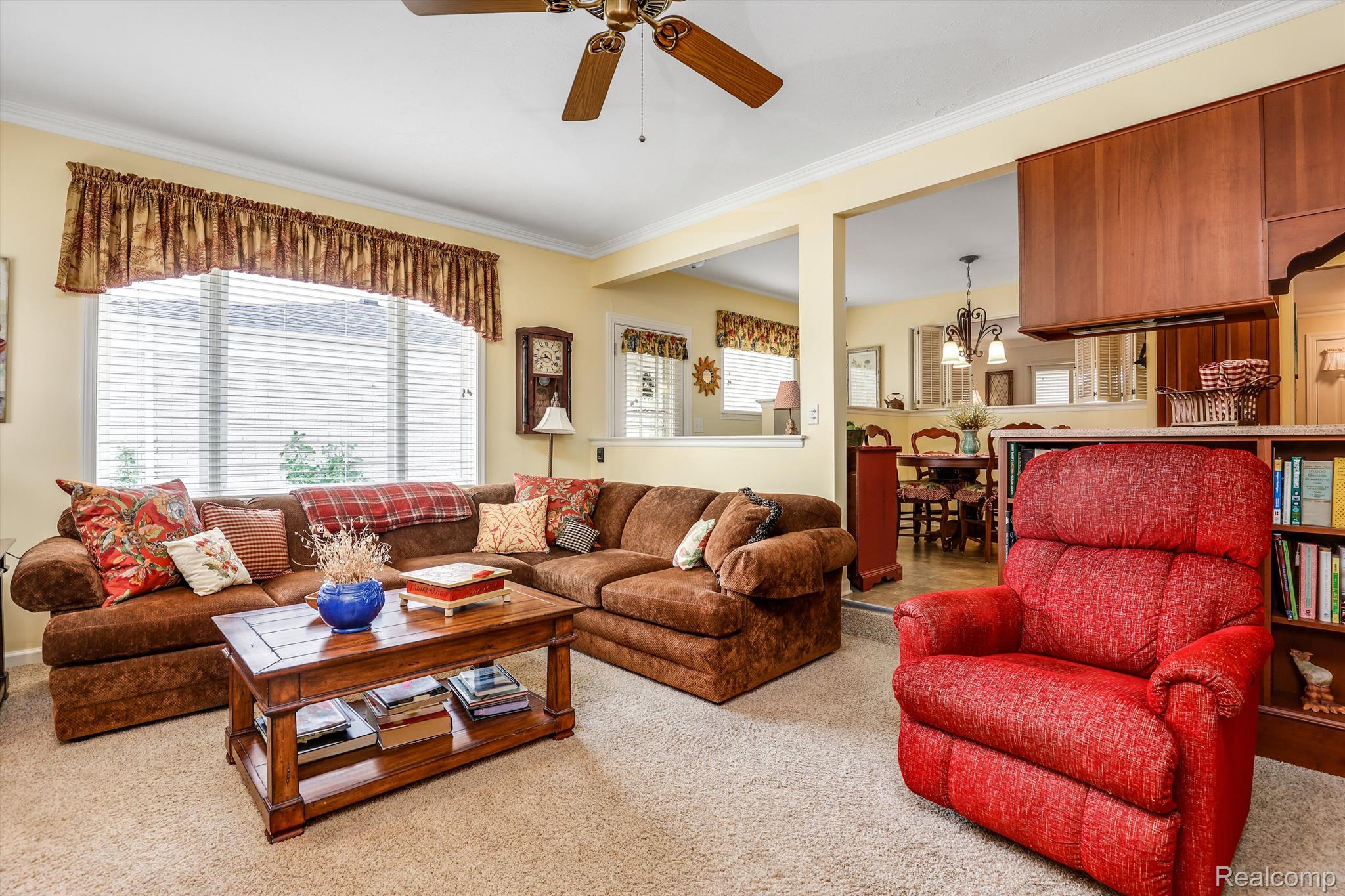 22540 DEVONSHIRE Street