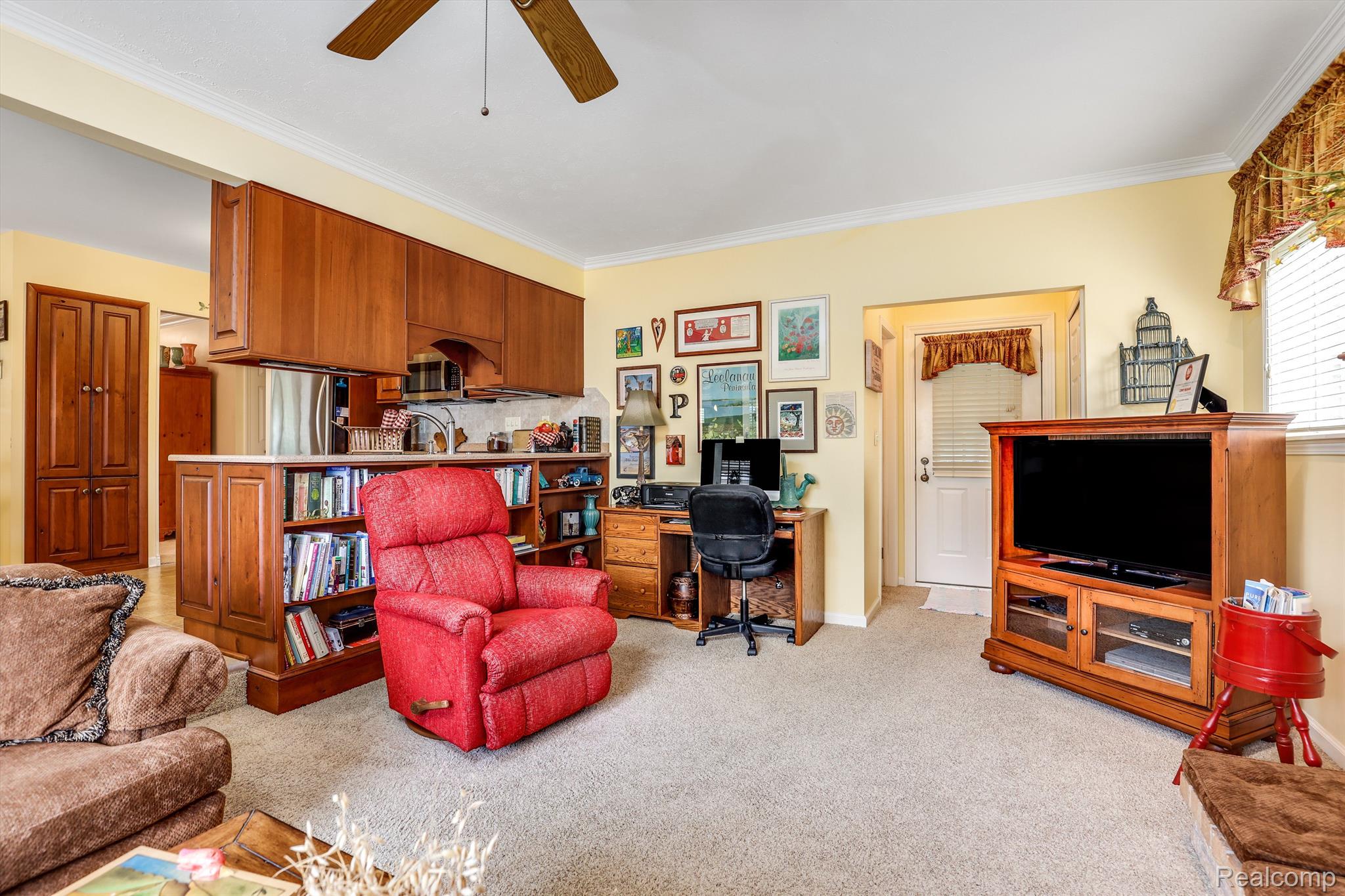 22540 DEVONSHIRE Street