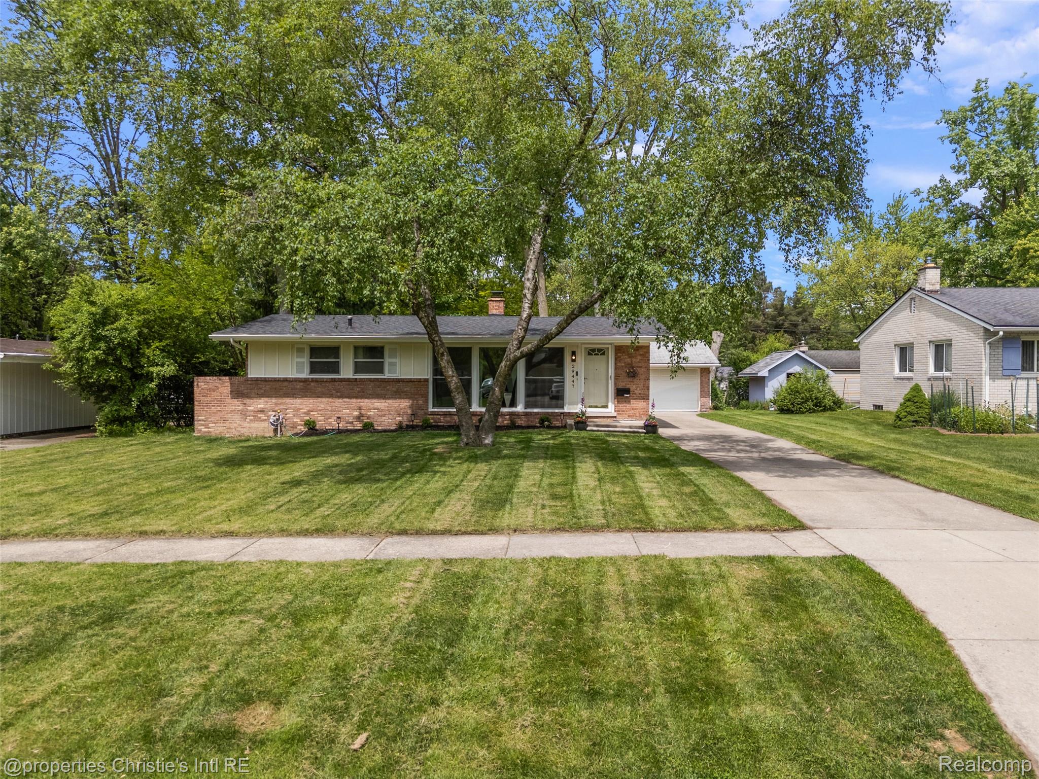 29447 Spring Hill Drive