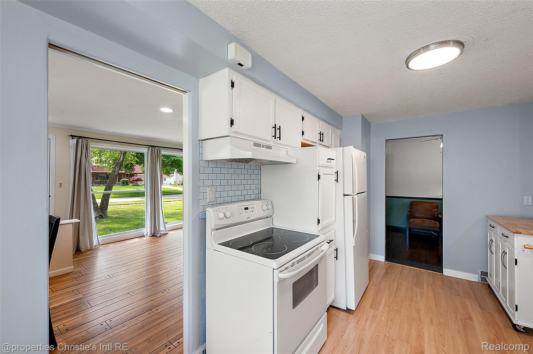 29447 Spring Hill Drive