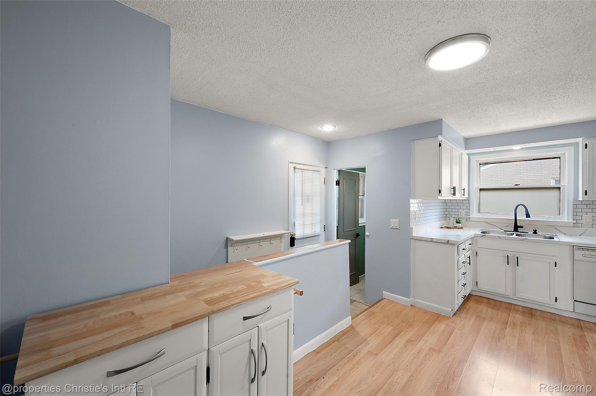 29447 Spring Hill Drive