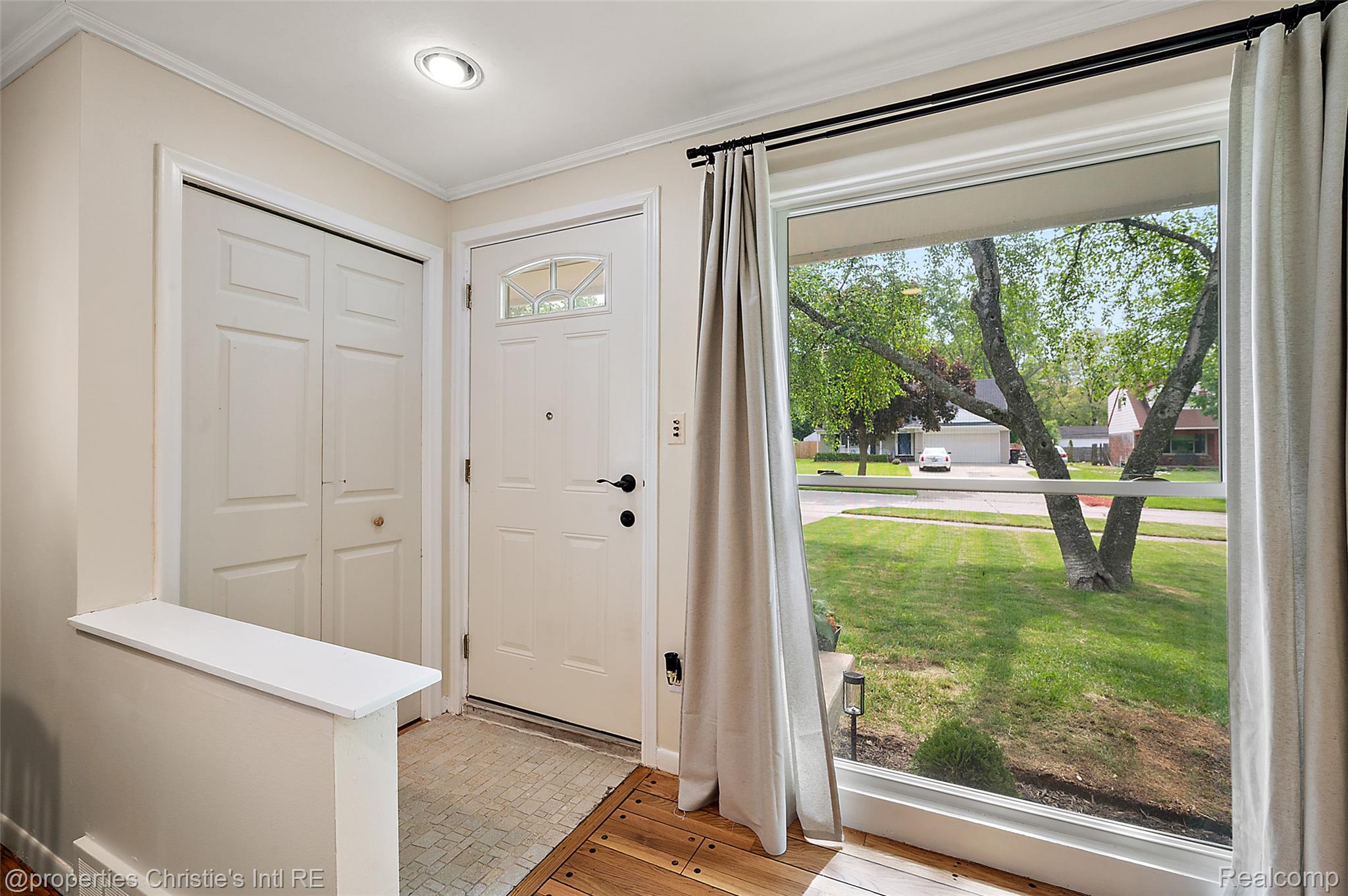 29447 Spring Hill Drive