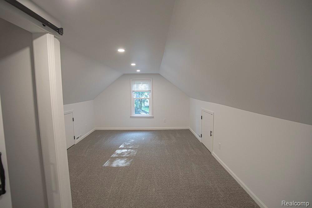 1402 Owana Ave