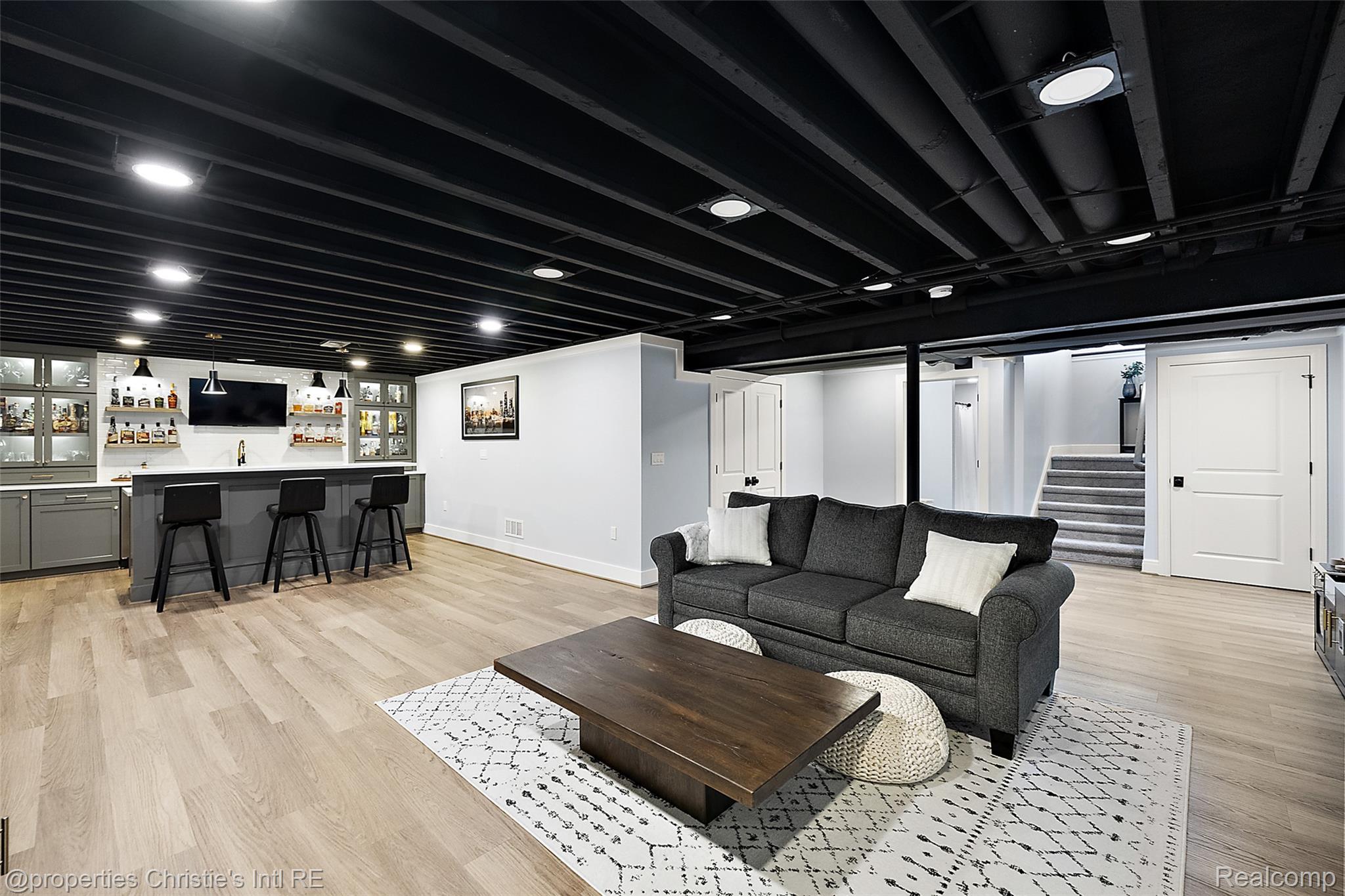 1202 N Pine Street