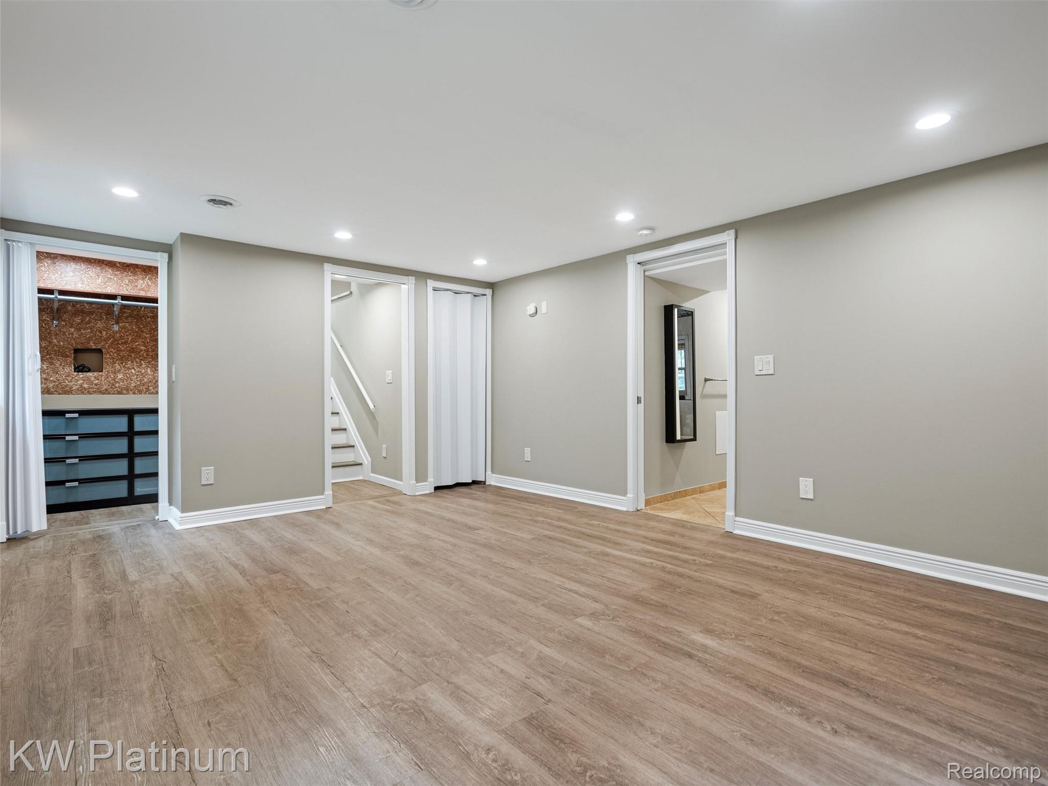 33572 Roselawn Street