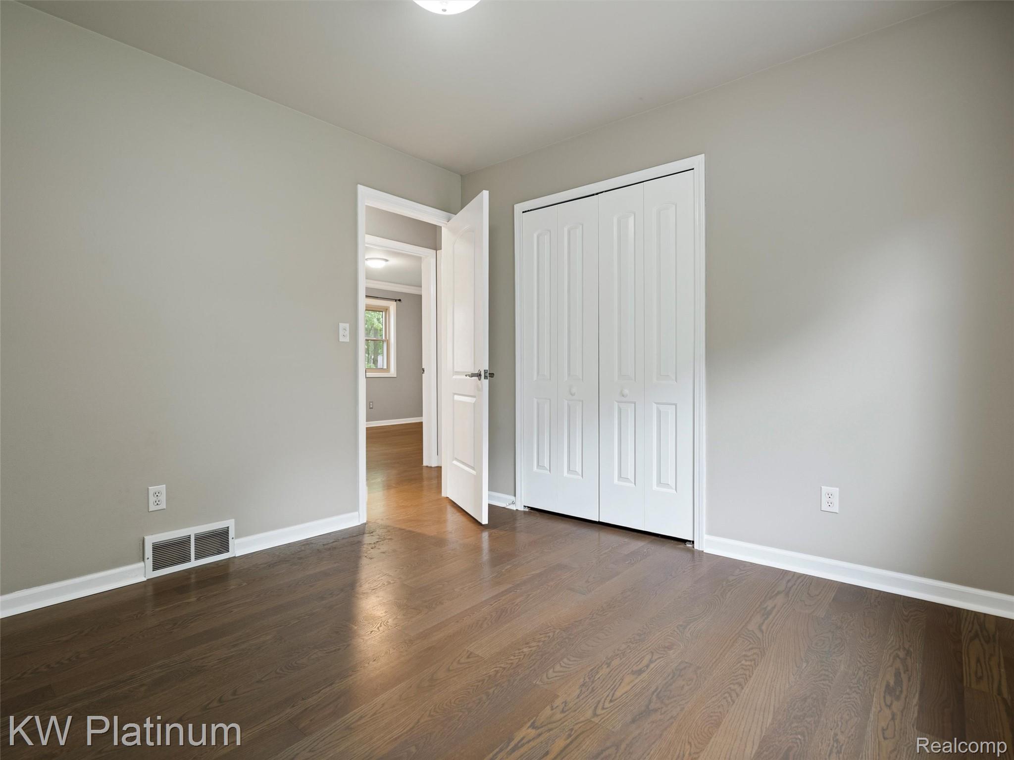 33572 Roselawn Street