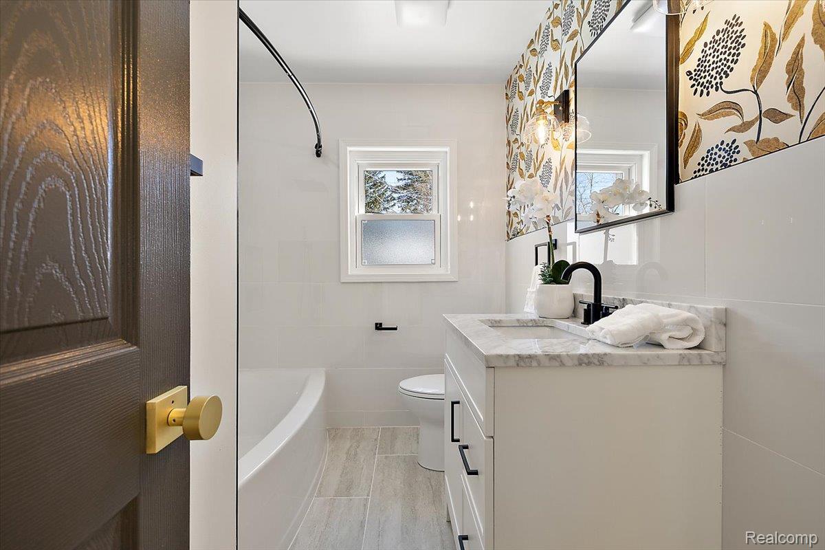 31060 E Rutland Street