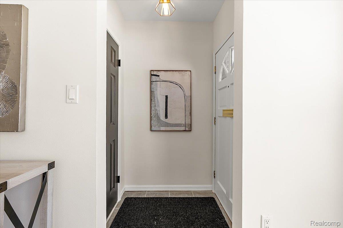 31060 E Rutland Street