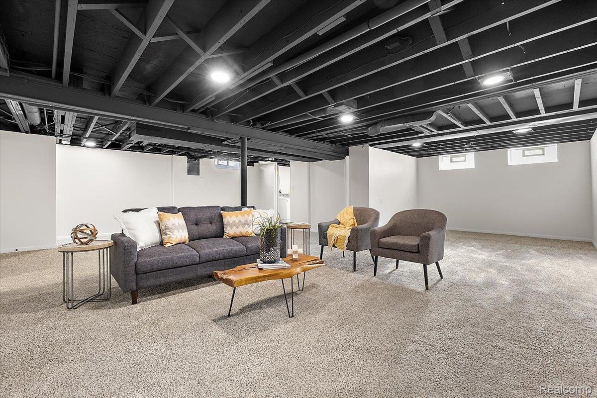 31060 E Rutland Street