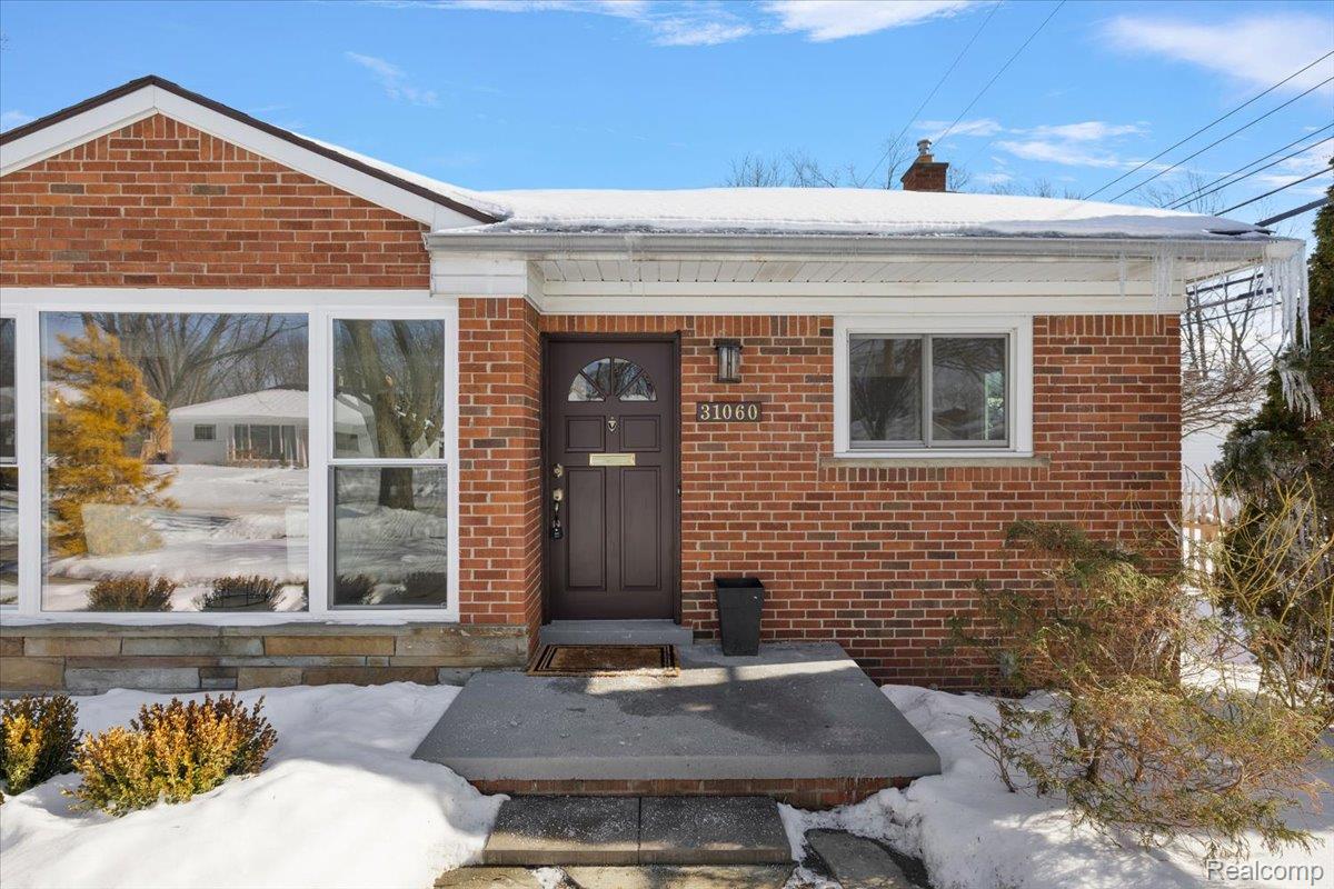 31060 E Rutland Street