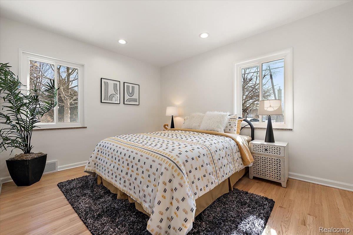 31060 E Rutland Street