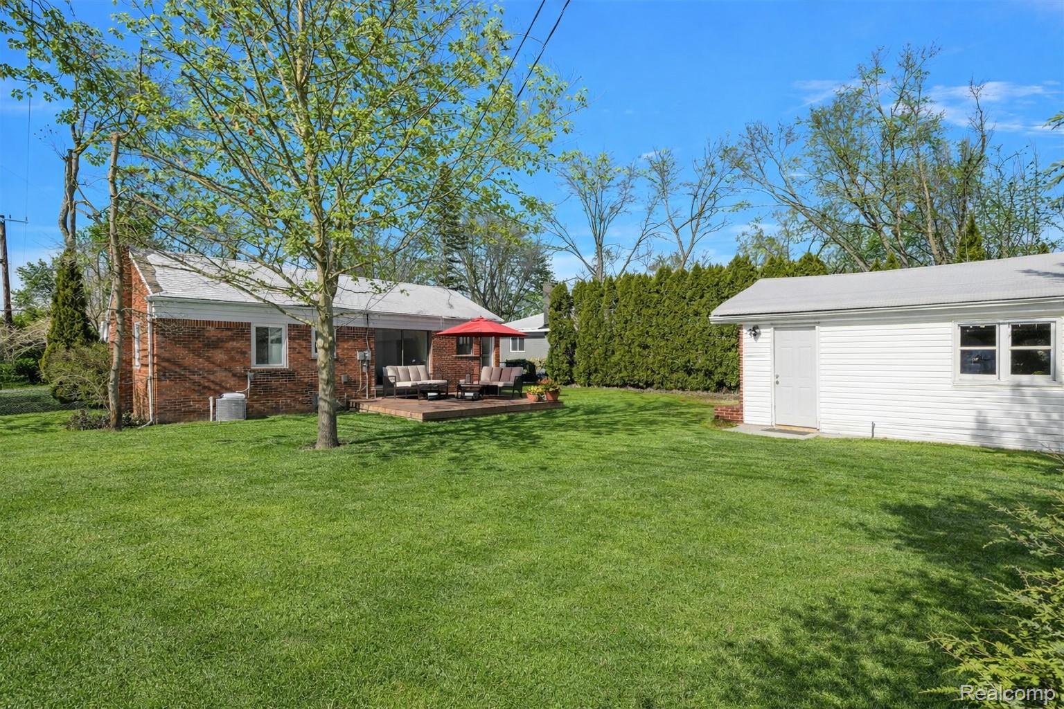 31060 E Rutland Street