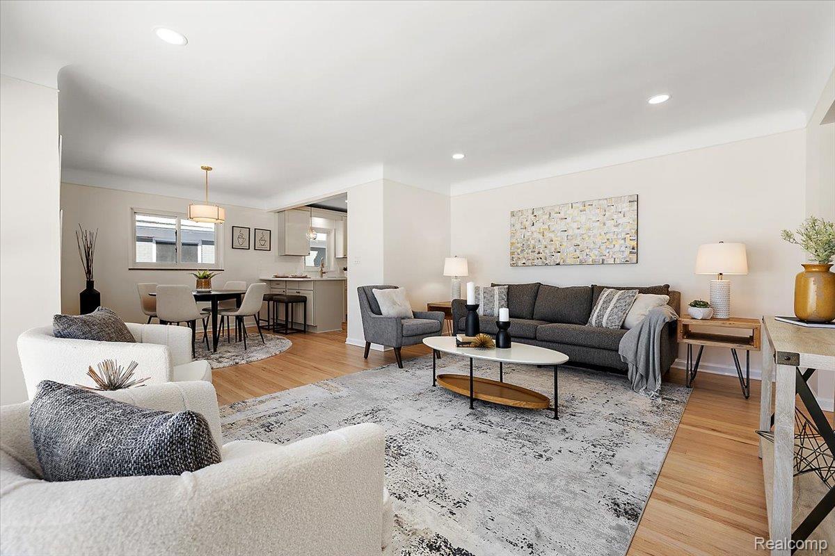 31060 E Rutland Street