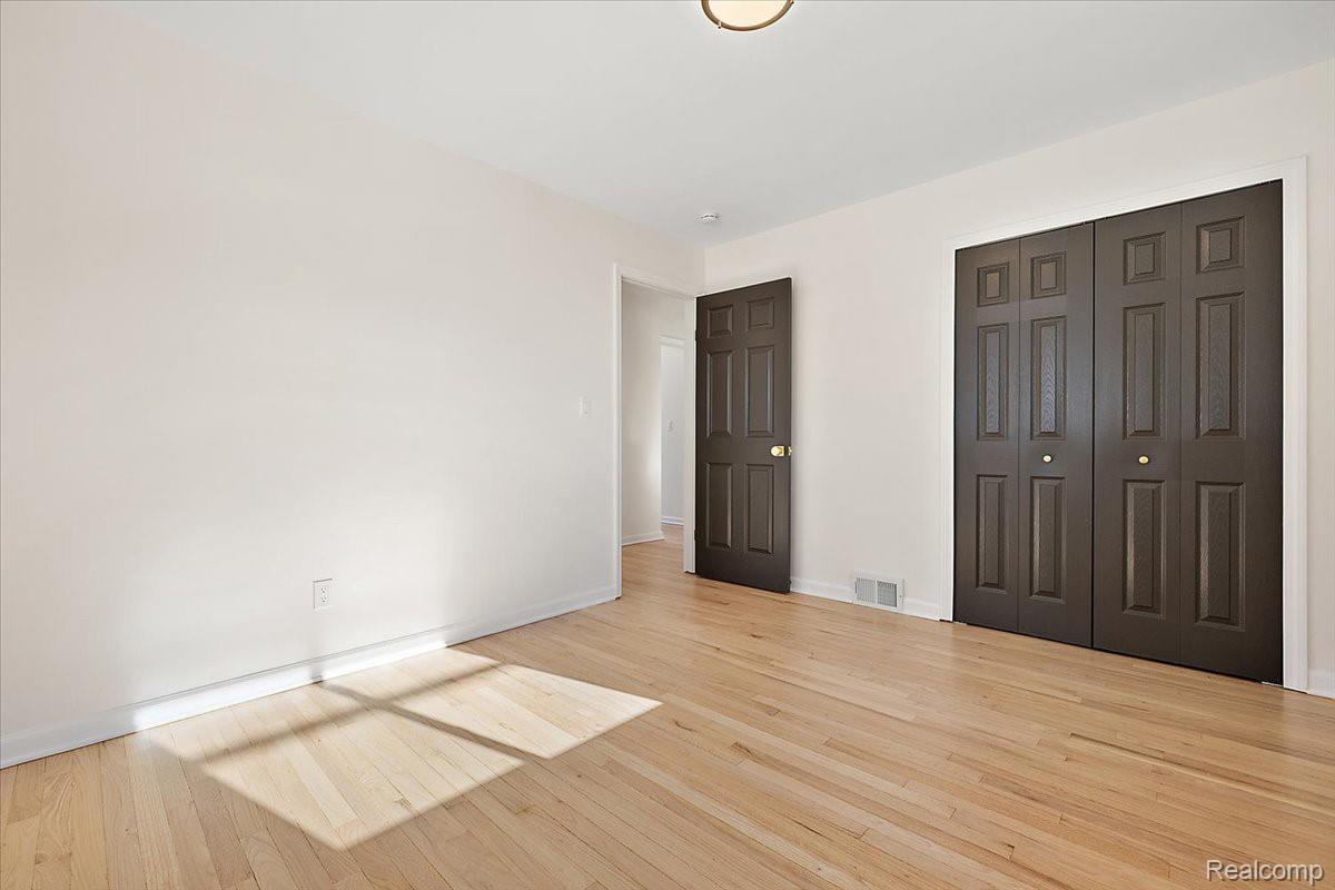 31060 E Rutland Street