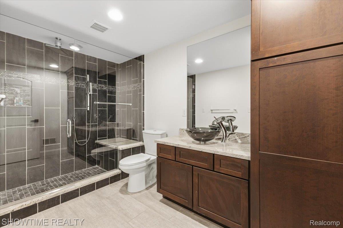 3699 Connors Drive