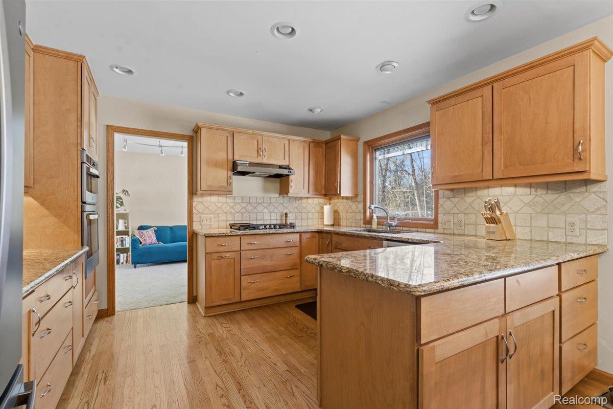 1761 Oakstone Drive