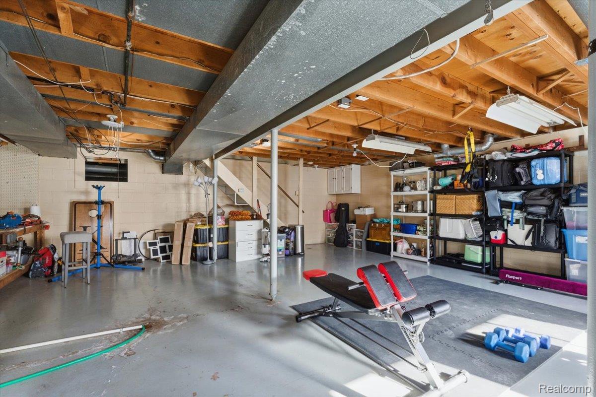 1761 Oakstone Drive